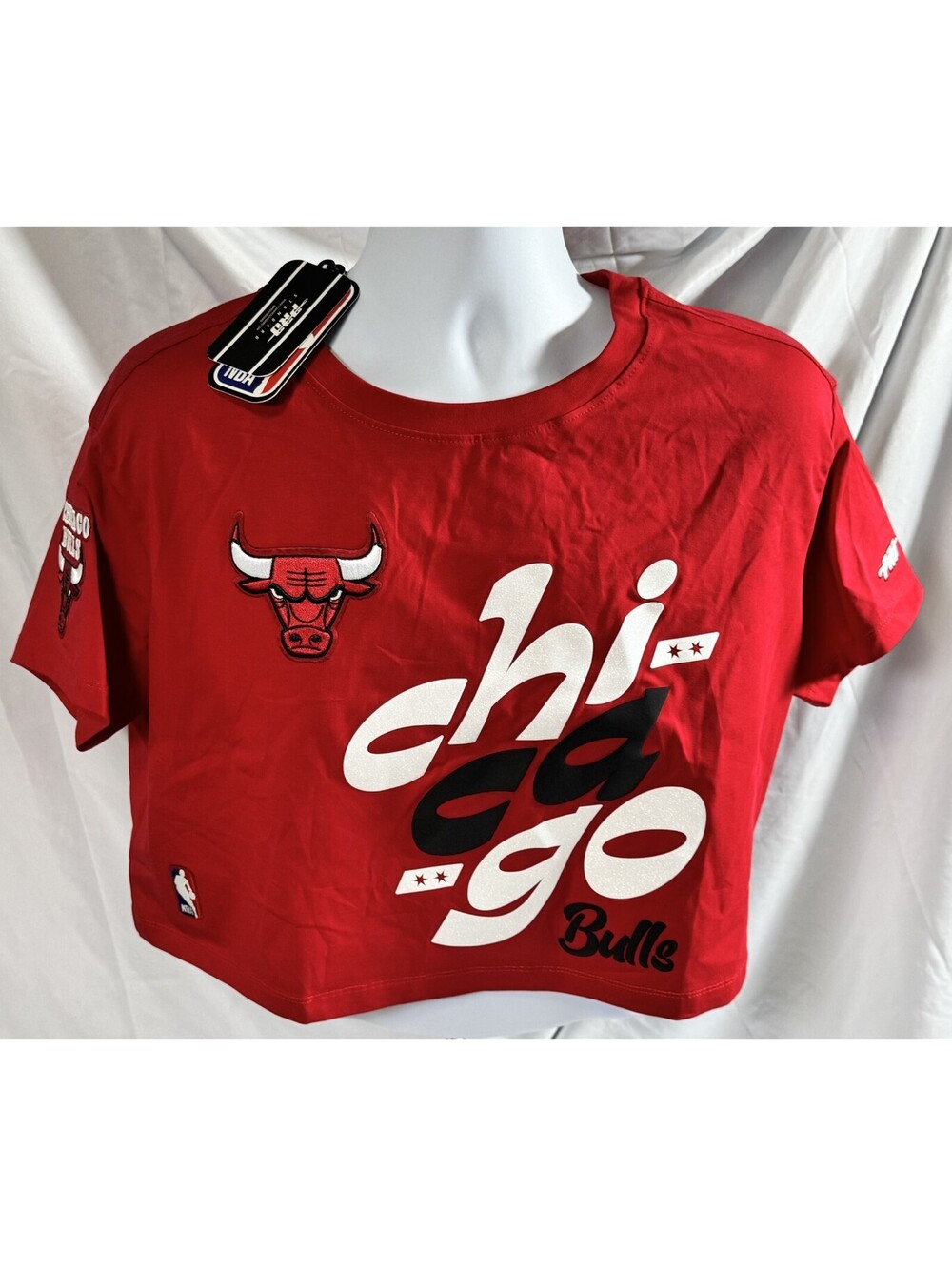 Pro Standard Luxury Chicago Bulls Wordplay Boxy Crop T-Shirt Red Womens M NWT